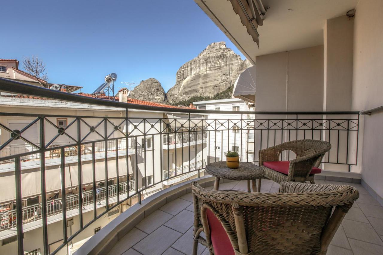Grand Meteora Central Luxury Apartment Каламбака Екстер'єр фото