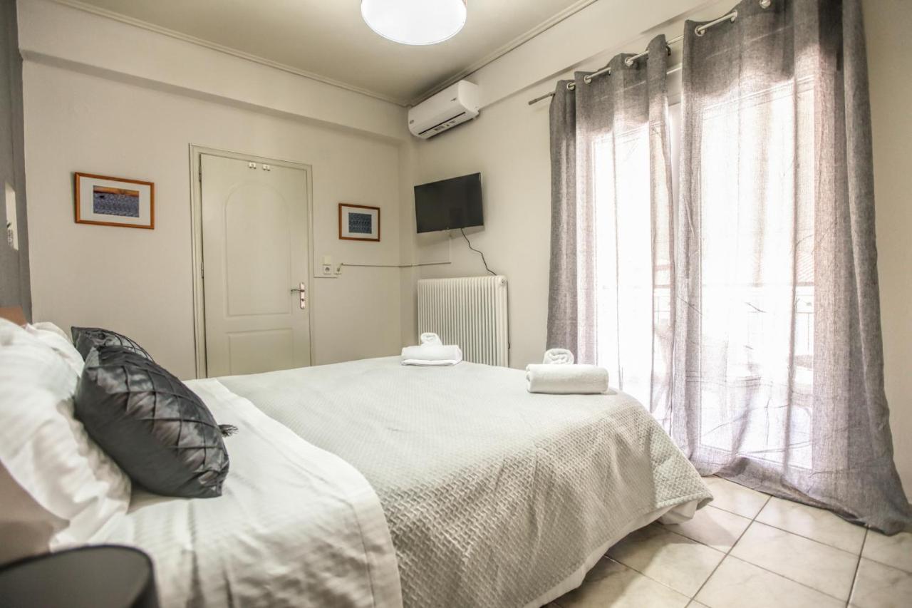 Grand Meteora Central Luxury Apartment Каламбака Екстер'єр фото
