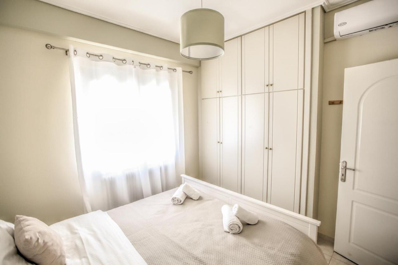 Grand Meteora Central Luxury Apartment Каламбака Екстер'єр фото