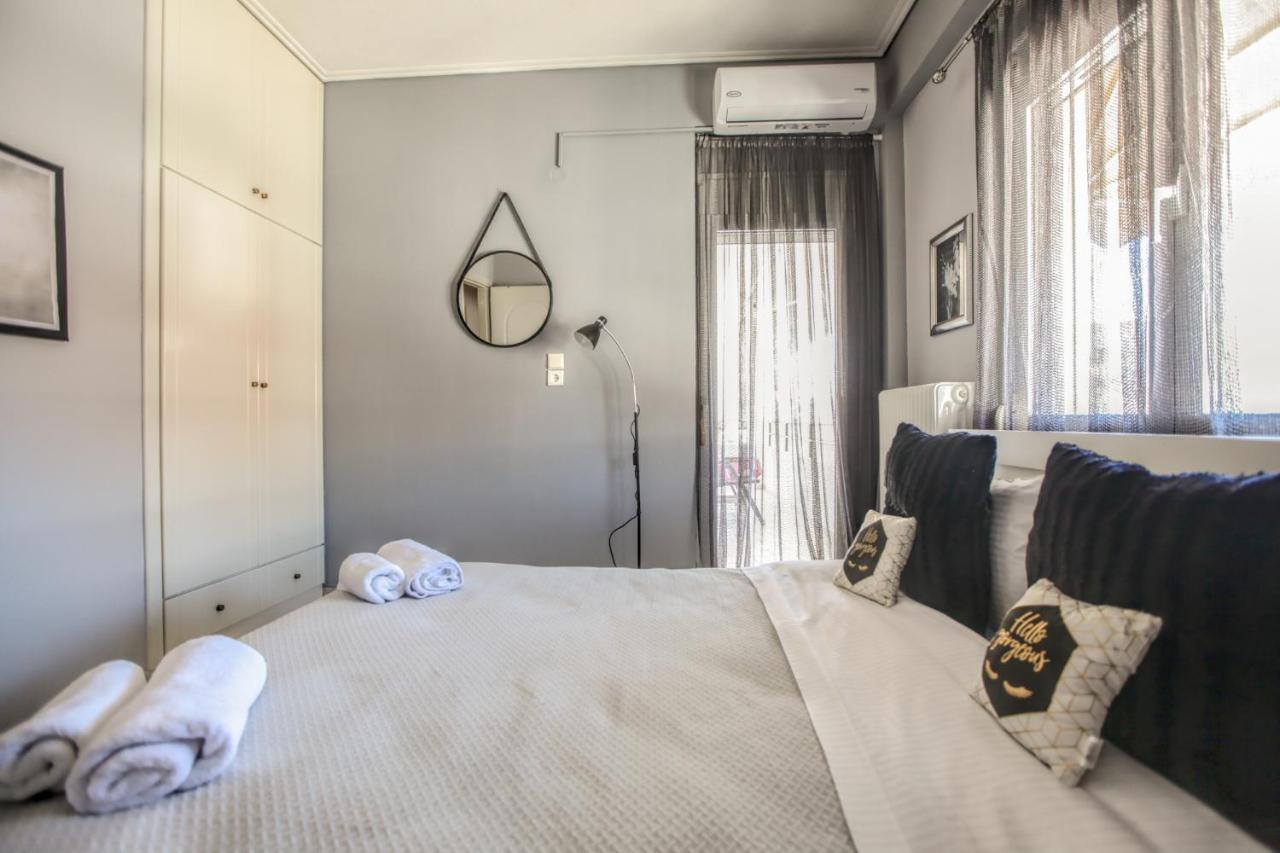Grand Meteora Central Luxury Apartment Каламбака Екстер'єр фото